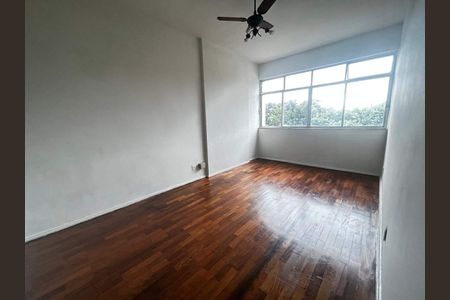 Apartamento à venda com 65m², 2 quartos e 1 vaga