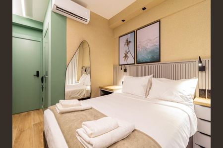 Apartamento à venda com 18m², 1 quarto e sem vaga