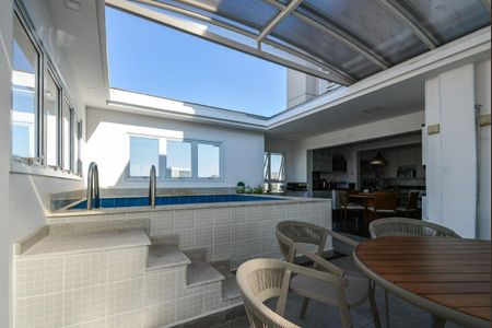 Apartamento à venda com 268m², 5 quartos e 4 vagas