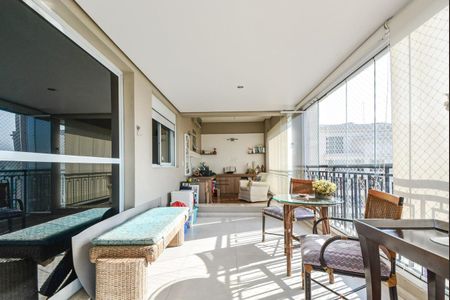 Apartamento à venda com 268m², 5 quartos e 4 vagas