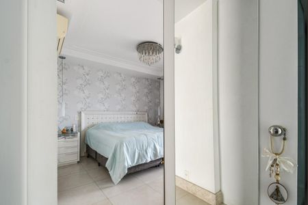 Apartamento à venda com 268m², 5 quartos e 4 vagas