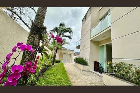 Casa à venda com 2 quartos, 100m² em Engenho do Mato, Niterói