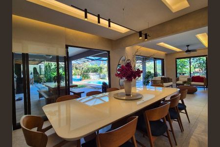 Casa à venda com 3 quartos, 503m² em Badu, Niterói