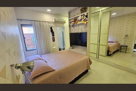 Casa à venda com 3 quartos, 235m² em Humaitá, Rio de Janeiro