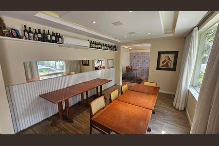 Casa à venda com 3 quartos, 235m² em Humaitá, Rio de Janeiro