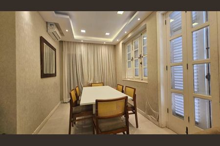 Casa à venda com 3 quartos, 235m² em Humaitá, Rio de Janeiro