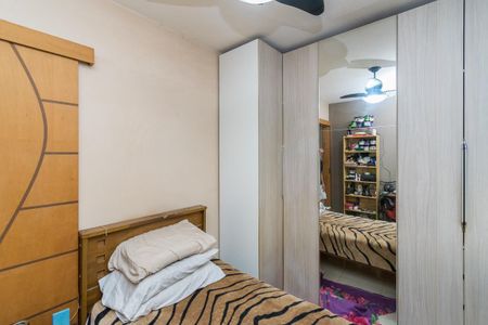 Quarto 1 de apartamento à venda com 2 quartos, 50m² em Irajá, Rio de Janeiro