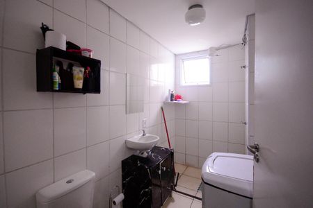 Apartamento à venda com 67m², 2 quartos e sem vagaBanheiro