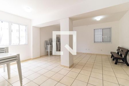 Apartamento à venda com 67m², 2 quartos e sem vagaÁrea comum - Salão de festas