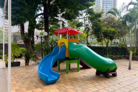 Apartamento para alugar com 62m², 1 quarto e sem vagaPlayground