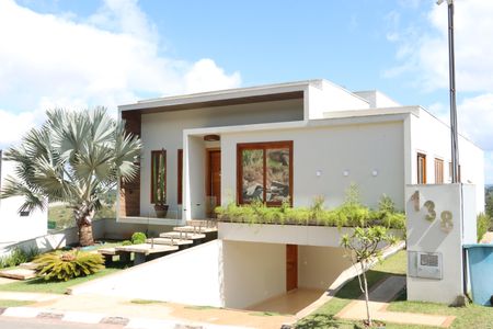 Casa de Condomínio para alugar com 3 quartos, 864m² em Jardim Santana, Cotia