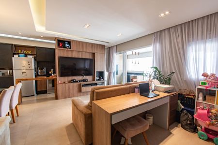 Sala de apartamento para alugar com 2 quartos, 96m² em Vila Monumento, São Paulo