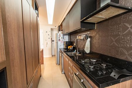 Apartamento para alugar com 96m², 2 quartos e 2 vagas Apartamento para alugar com 96m², 2 quartos e 2 vagasCozinha