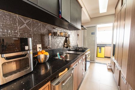 Apartamento para alugar com 96m², 2 quartos e 2 vagas Apartamento para alugar com 96m², 2 quartos e 2 vagasCozinha