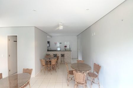 Apartamento à venda com 71m², 3 quartos e 1 vagaÁrea comum - Salão de festas