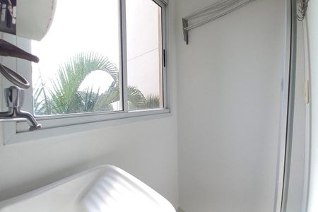 Apartamento à venda com 71m², 3 quartos e 1 vagaÁrea de Serviço