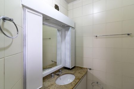 Apartamento para alugar com 70m², 3 quartos e 2 vagasBanheiro da Suíte