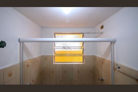 Casa para alugar com 60m², 1 quarto e sem vaga Casa para alugar com 60m², 1 quarto e sem vagaBanheiro Social