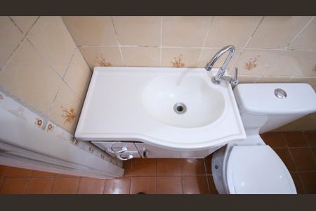 Casa para alugar com 60m², 1 quarto e sem vaga Casa para alugar com 60m², 1 quarto e sem vagaBanheiro Social