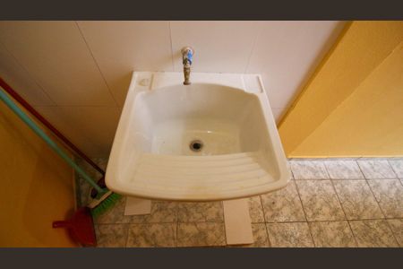 Casa para alugar com 60m², 1 quarto e sem vaga Casa para alugar com 60m², 1 quarto e sem vagaÁrea de Serviço