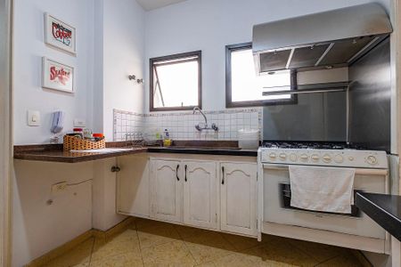 Apartamento à venda com 202m², 4 quartos e 3 vagas Apartamento à venda com 202m², 4 quartos e 3 vagasCozinha