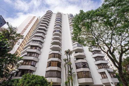 Apartamento à venda com 202m², 4 quartos e 3 vagas Apartamento à venda com 202m², 4 quartos e 3 vagasFachada