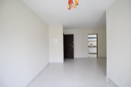 Sala de apartamento para alugar com 2 quartos, 74m² em Jardim Londrina, São Paulo