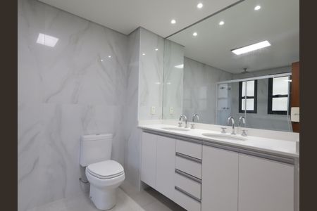 Apartamento à venda com 272m², 5 quartos e 4 vagasCloset da suíte 4