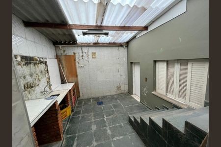 Casa à venda com 150m², 4 quartos e 3 vagas