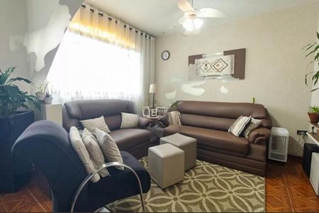 Casa à venda com 3 quartos, 150m² em Parque Maria Luiza, São Paulo