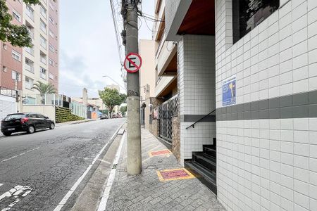 Apartamento para alugar com 130m², 3 quartos e 2 vagasFachada + plaquinha