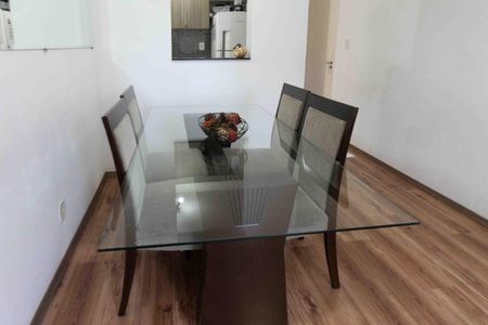 Apartamento à venda com 60m², 2 quartos e 1 vaga Apartamento à venda com 60m², 2 quartos e 1 vagaSala de Jantar