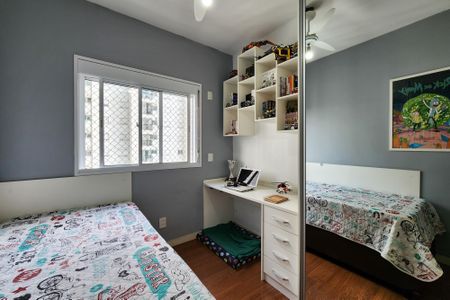 Apartamento à venda com 96m², 3 quartos e 2 vagasQuarto 2