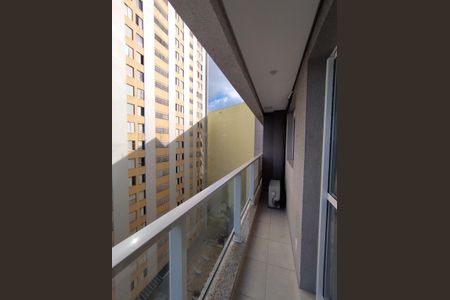 Apartamento à venda com 35m², 1 quarto e 1 vaga Apartamento à venda com 35m², 1 quarto e 1 vagaVaranda