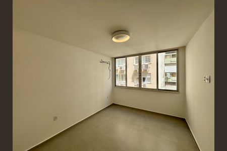 Quarto 1 de apartamento à venda com 3 quartos, 115m² em Ipanema, Rio de Janeiro