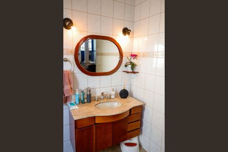 Casa para alugar com 320m², 3 quartos e 6 vagas Casa para alugar com 320m², 3 quartos e 6 vagasLavabo