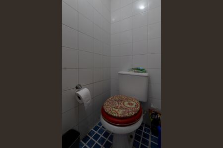 Casa de condomínio à venda com 64m², 2 quartos e 1 vagaLavabo