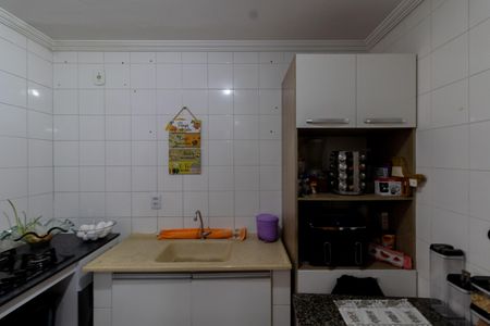Casa de condomínio à venda com 64m², 2 quartos e 1 vagaCozinha