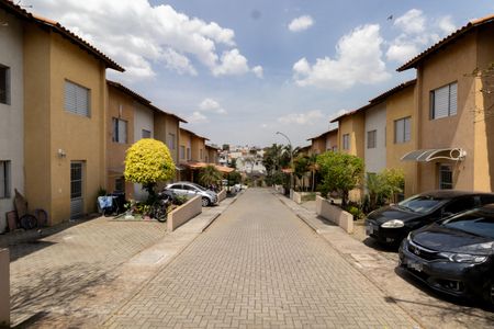 Casa de condomínio à venda com 64m², 2 quartos e 1 vagaGaragem