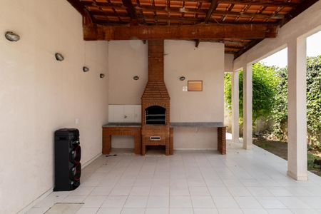 Casa de condomínio à venda com 64m², 2 quartos e 1 vagaÁrea Comum - Churrasqueira