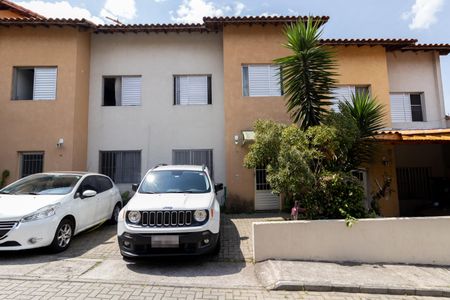 Casa de condomínio à venda com 64m², 2 quartos e 1 vagaGaragem