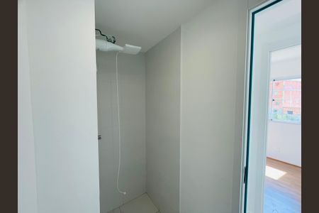 Apartamento para alugar com 33m², 2 quartos e sem vagaBanheiro