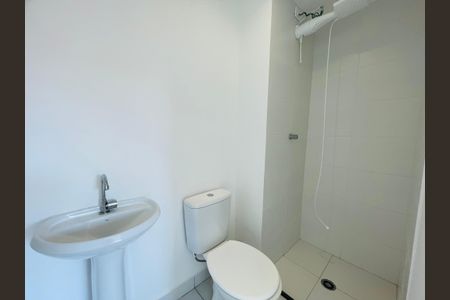 Apartamento para alugar com 33m², 2 quartos e sem vagaBanheiro