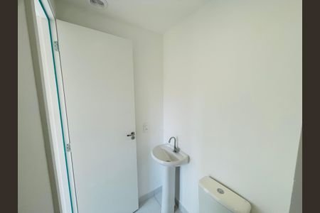 Apartamento para alugar com 33m², 2 quartos e sem vagaBanheiro