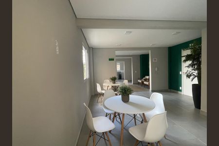 Apartamento para alugar com 33m², 2 quartos e sem vagaÁrea comum - Salão de festas