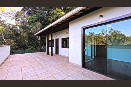 Casa de condomínio à venda com 358m², 3 quartos e 2 vagasVaranda dos Quartos