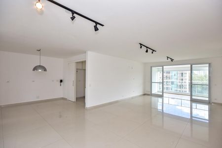 Apartamento à venda com 213m², 3 quartos e 4 vagasSala