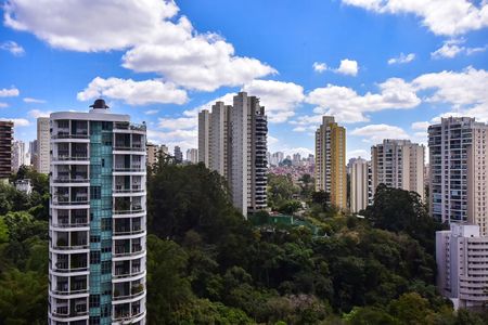 Apartamento à venda com 213m², 3 quartos e 4 vagasVista da Suíte 3
