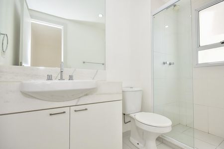 Apartamento à venda com 213m², 3 quartos e 4 vagasBanheiro Suíte 1