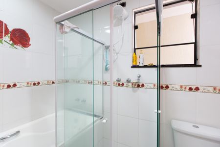 Casa para alugar com 360m², 3 quartos e 6 vagasBanheiro da Suíte